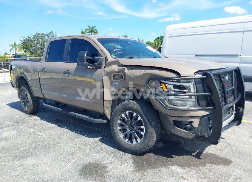 2022 Nissan Titan XD PRO-4X 4X4 (VIN 1N6AA1FBXNN100016) main photo