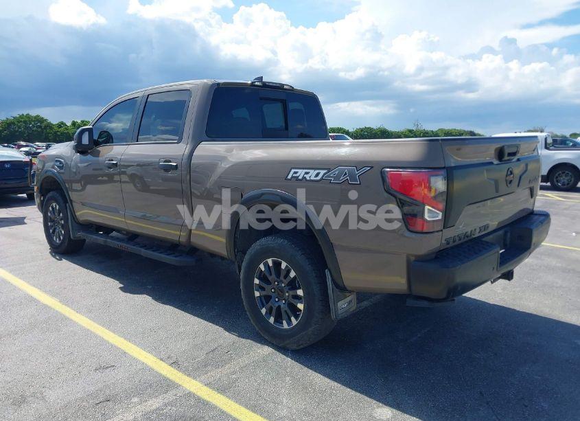 Photo 3 of 2022 Nissan Titan XD PRO-4X 4X4 (VIN 1N6AA1FBXNN100016)