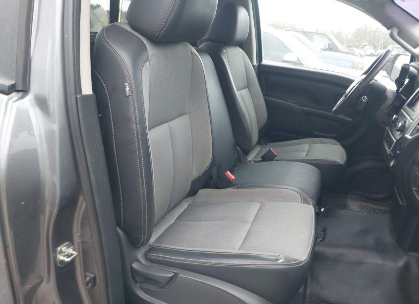 Photo 8 of 2017 Nissan Titan S (VIN 1N6AA1R76HN513546)