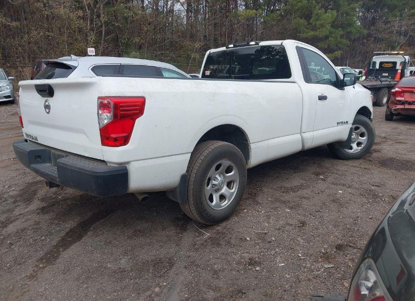 Photo 4 of 2017 Nissan Titan S (VIN 1N6AA1R79HN532060)