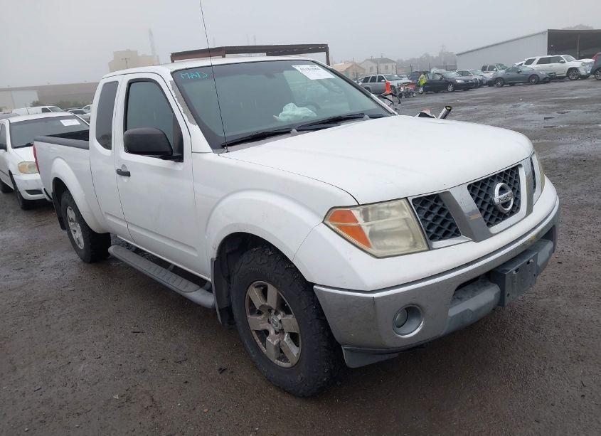 2005 Nissan Frontier NISMO OFF ROAD (VIN 1N6AD06U05C436661) main photo