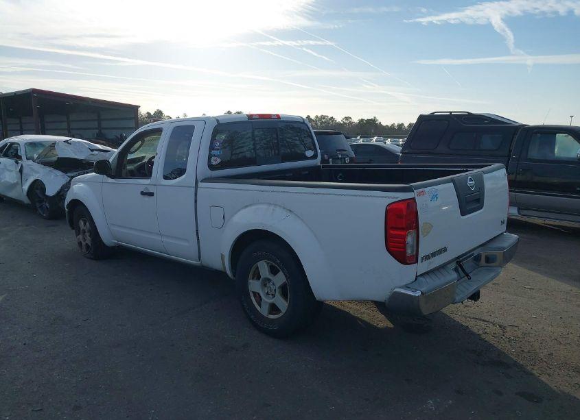 Photo 3 of 2005 Nissan Frontier SE (VIN 1N6AD06U25C406237)