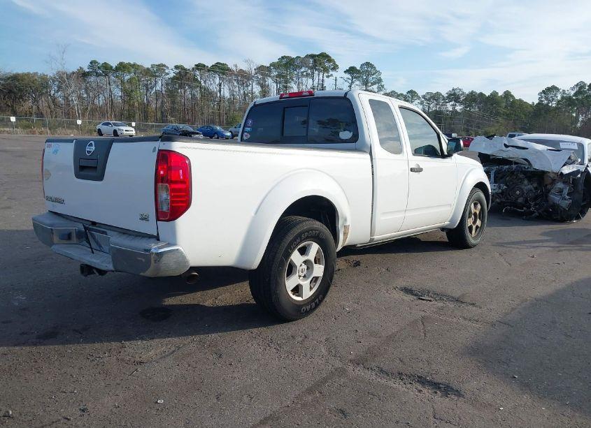 Photo 4 of 2005 Nissan Frontier SE (VIN 1N6AD06U25C406237)