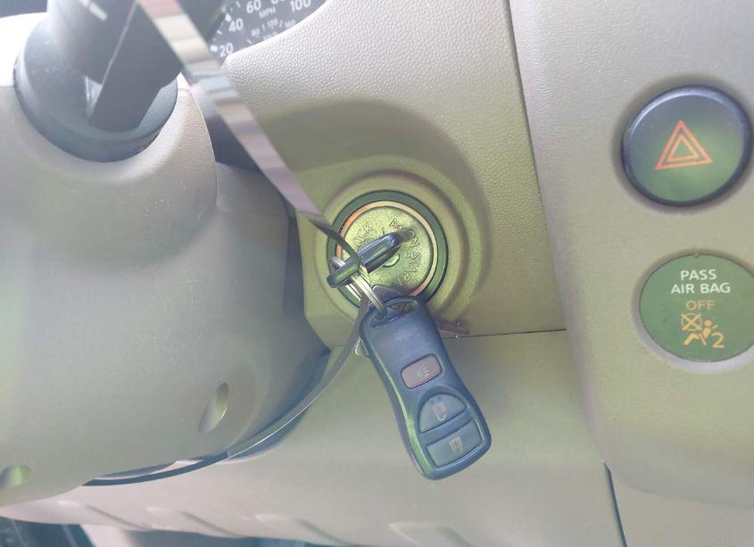 Photo 11 of 2005 Nissan Frontier LE (VIN 1N6AD06U95C458335)