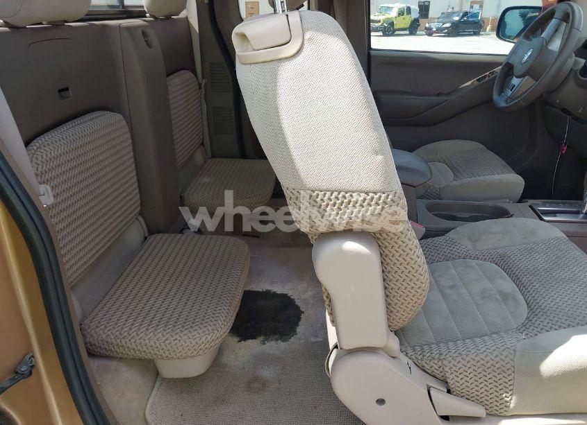 Photo 8 of 2005 Nissan Frontier SE (VIN 1N6AD06UX5C429054)