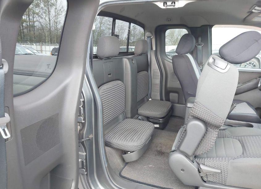 Photo 8 of 2006 Nissan Frontier LE (VIN 1N6AD06W06C400116)