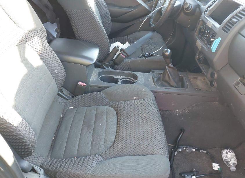 Photo 5 of 2006 Nissan Frontier SE (VIN 1N6AD06W06C472076)