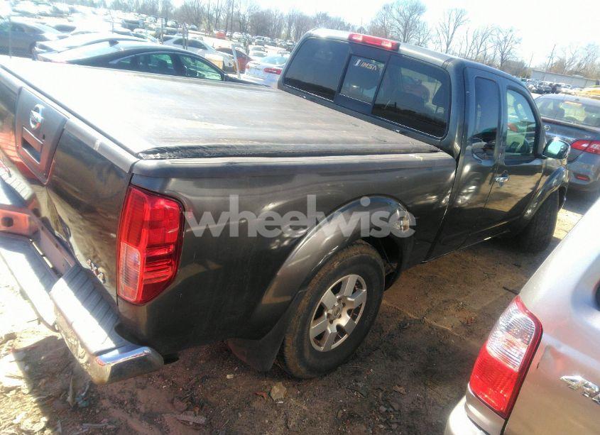 Photo 4 of 2007 Nissan Frontier NISMO OFF ROAD (VIN 1N6AD06W47C435467)