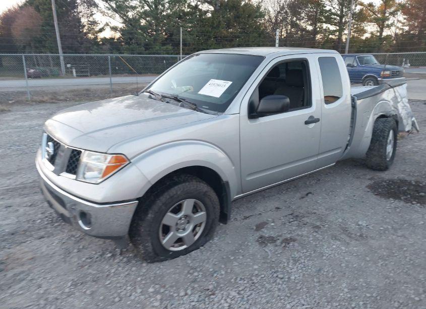 Photo 2 of 2007 Nissan Frontier SE (VIN 1N6AD06W47C457324)