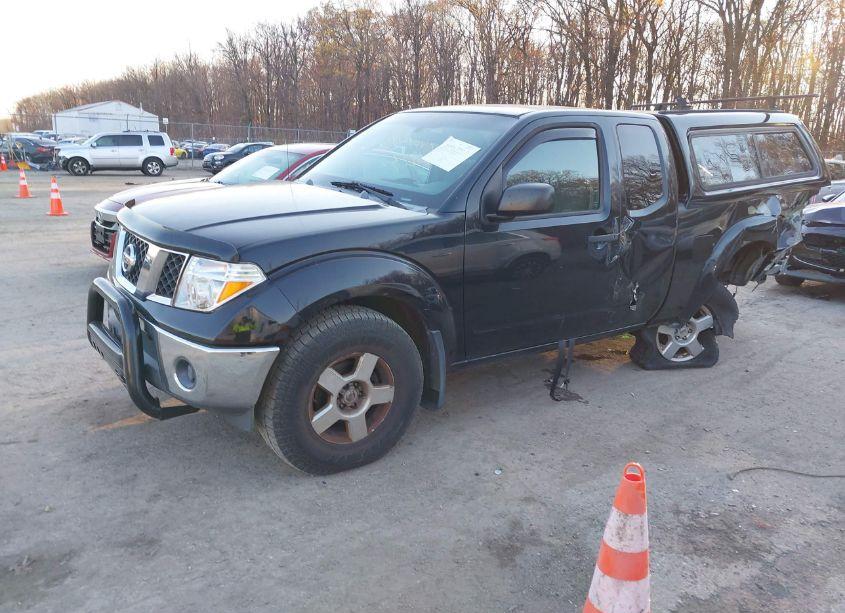 Photo 2 of 2007 Nissan Frontier SE (VIN 1N6AD06W57C432707)