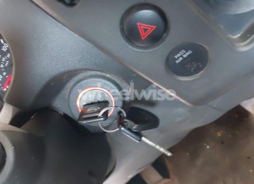 Photo 11 of 2005 Nissan Frontier SE (VIN 1N6AD06W65C424421)