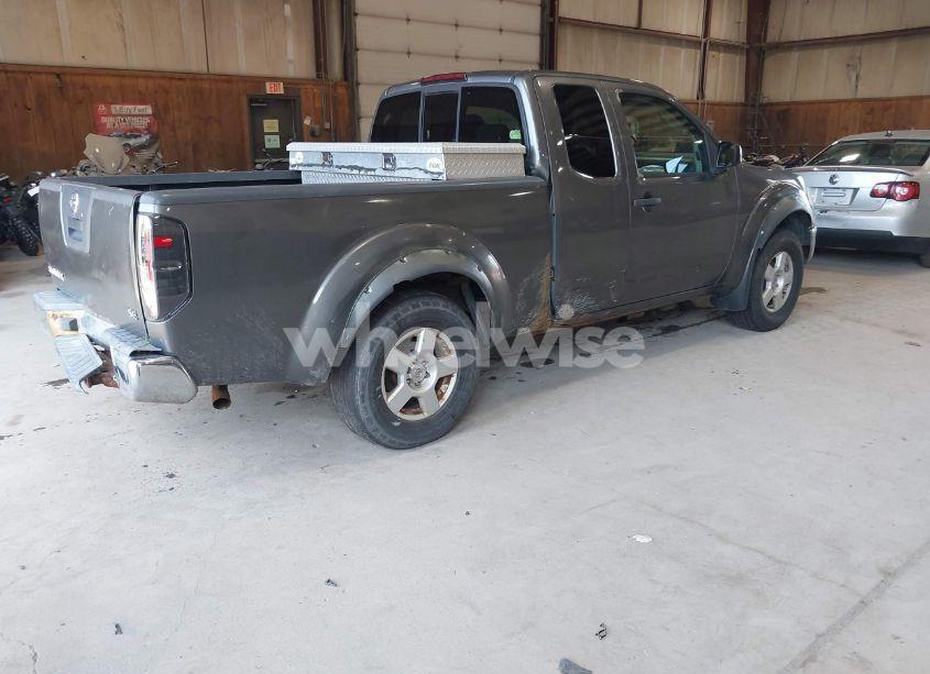 Photo 4 of 2005 Nissan Frontier SE (VIN 1N6AD06W65C424421)
