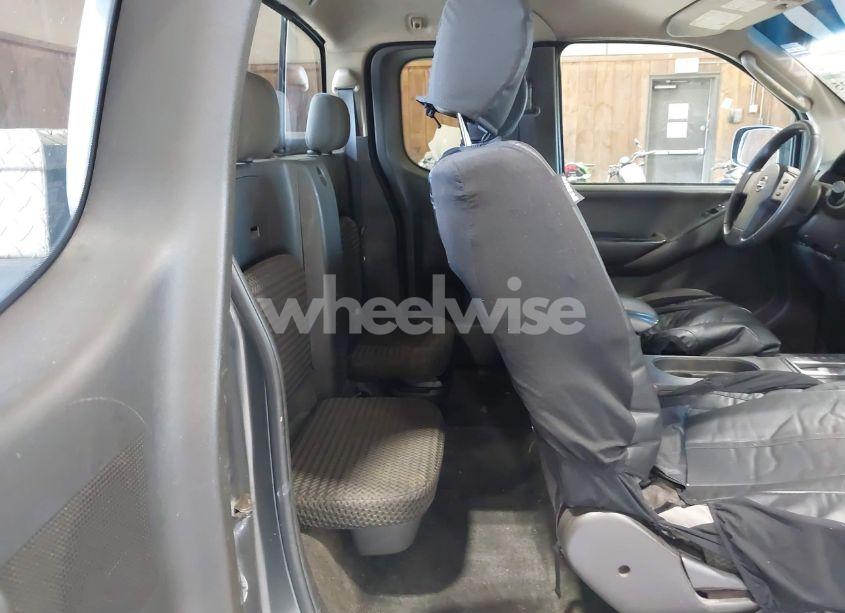 Photo 8 of 2005 Nissan Frontier SE (VIN 1N6AD06W65C424421)