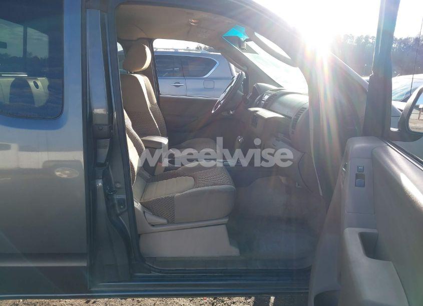 Photo 5 of 2005 Nissan Frontier SE (VIN 1N6AD06W65C448086)