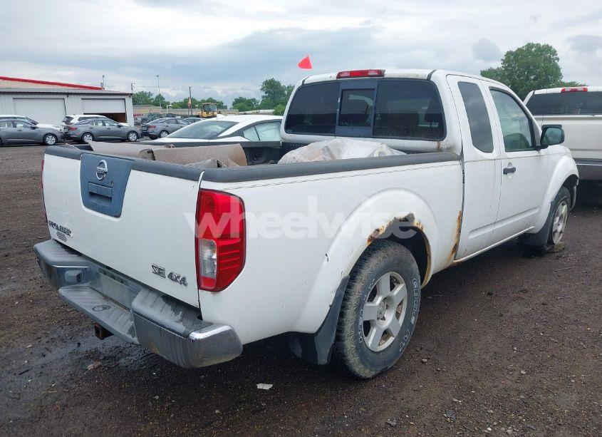 Photo 4 of 2005 Nissan Frontier SE (VIN 1N6AD06W65C451098)