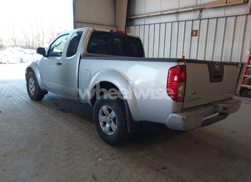 Photo 3 of 2009 Nissan Frontier SE (VIN 1N6AD06WX9C422077)