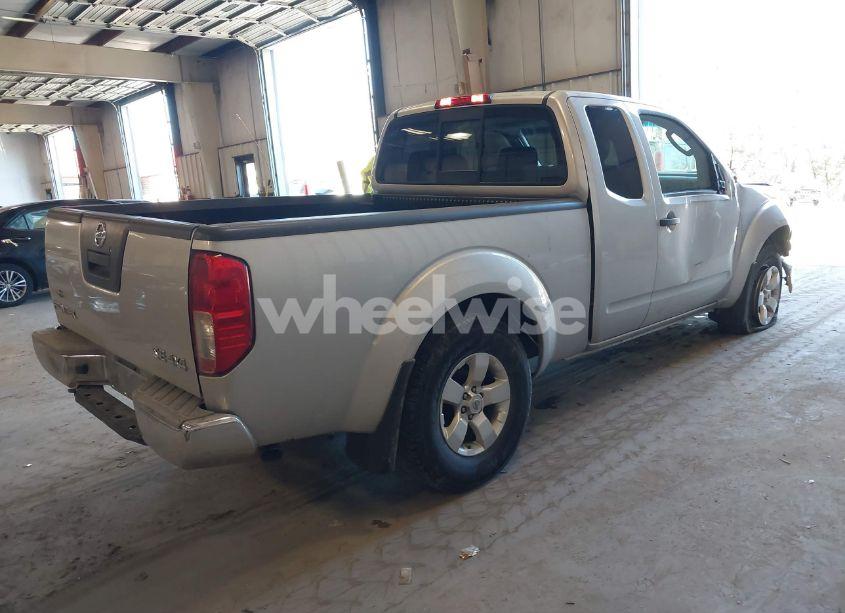 Photo 4 of 2009 Nissan Frontier SE (VIN 1N6AD06WX9C422077)