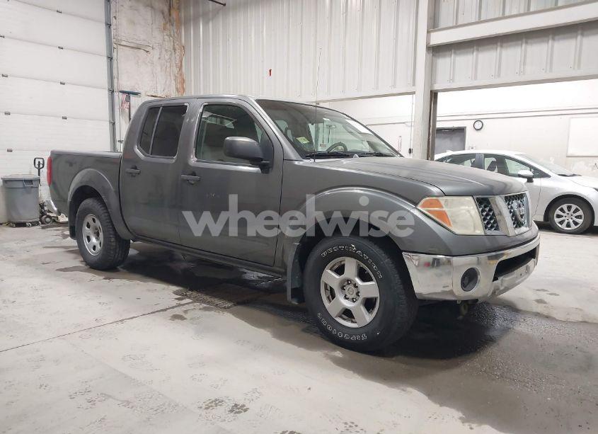 2005 Nissan Frontier SE (VIN 1N6AD07U05C457167) main photo