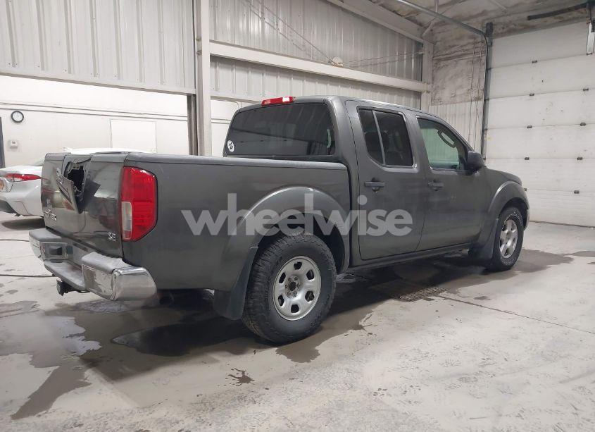 Photo 4 of 2005 Nissan Frontier SE (VIN 1N6AD07U05C457167)