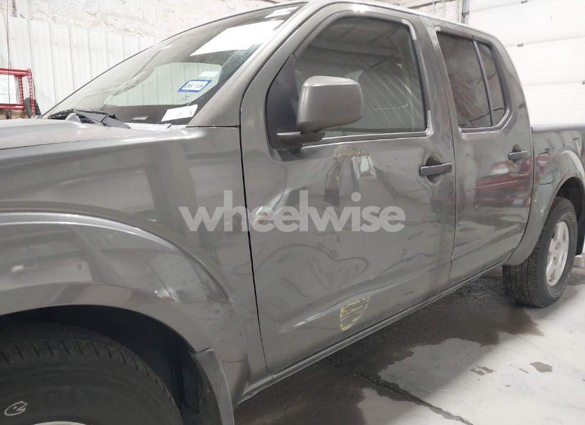 Photo 6 of 2005 Nissan Frontier SE (VIN 1N6AD07U05C457167)