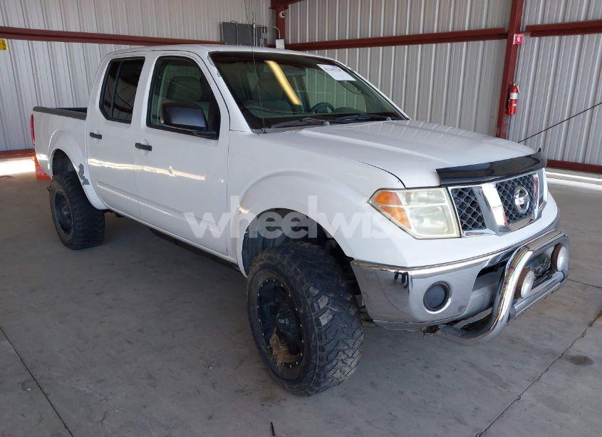 2006 Nissan Frontier SE (VIN 1N6AD07U06C469157) main photo