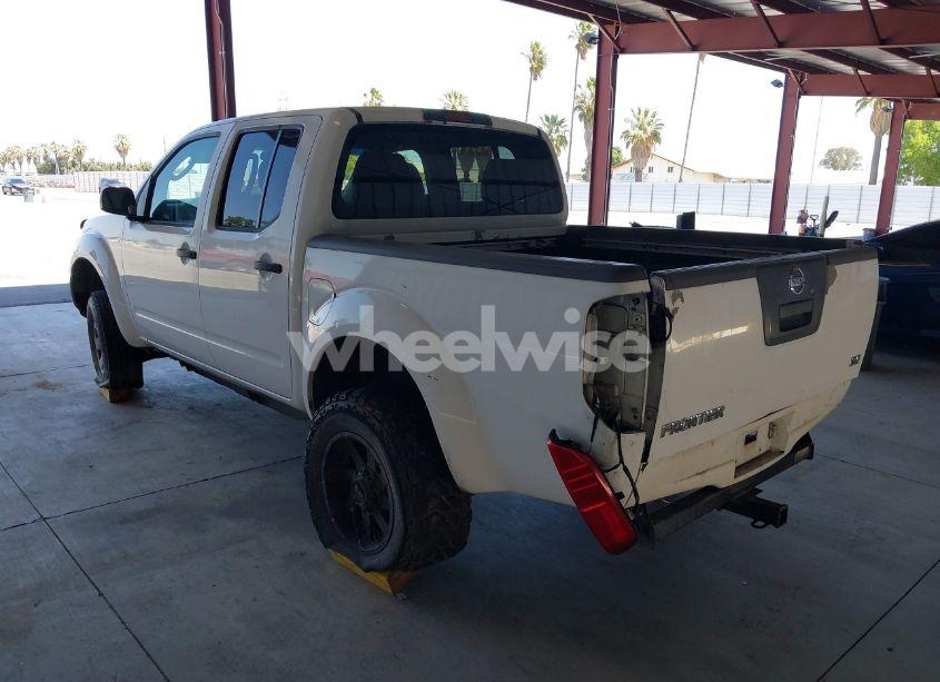 Photo 3 of 2006 Nissan Frontier SE (VIN 1N6AD07U06C469157)