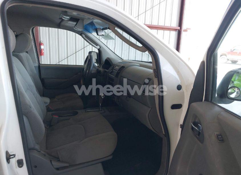 Photo 5 of 2006 Nissan Frontier SE (VIN 1N6AD07U06C469157)