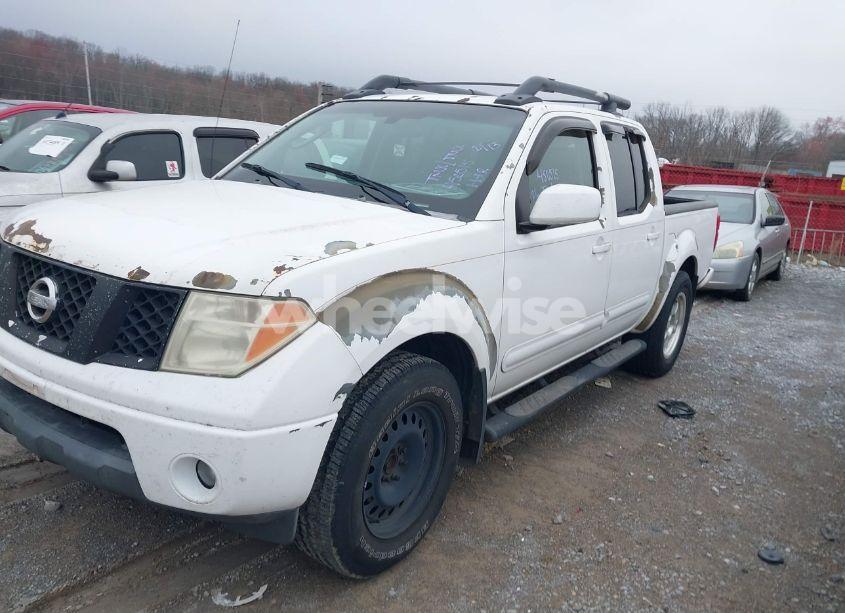 Photo 2 of 2008 Nissan Frontier LE (VIN 1N6AD07U08C450515)