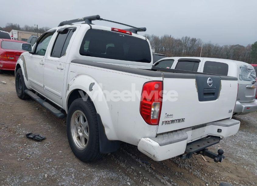 Photo 3 of 2008 Nissan Frontier LE (VIN 1N6AD07U08C450515)