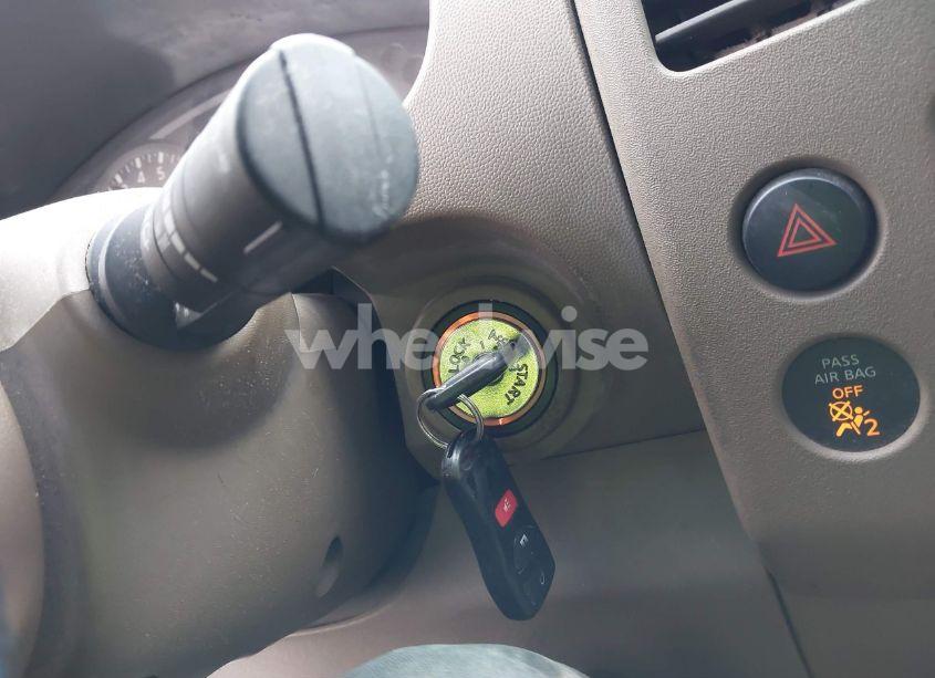 Photo 11 of 2005 Nissan Frontier SE (VIN 1N6AD07U15C400928)