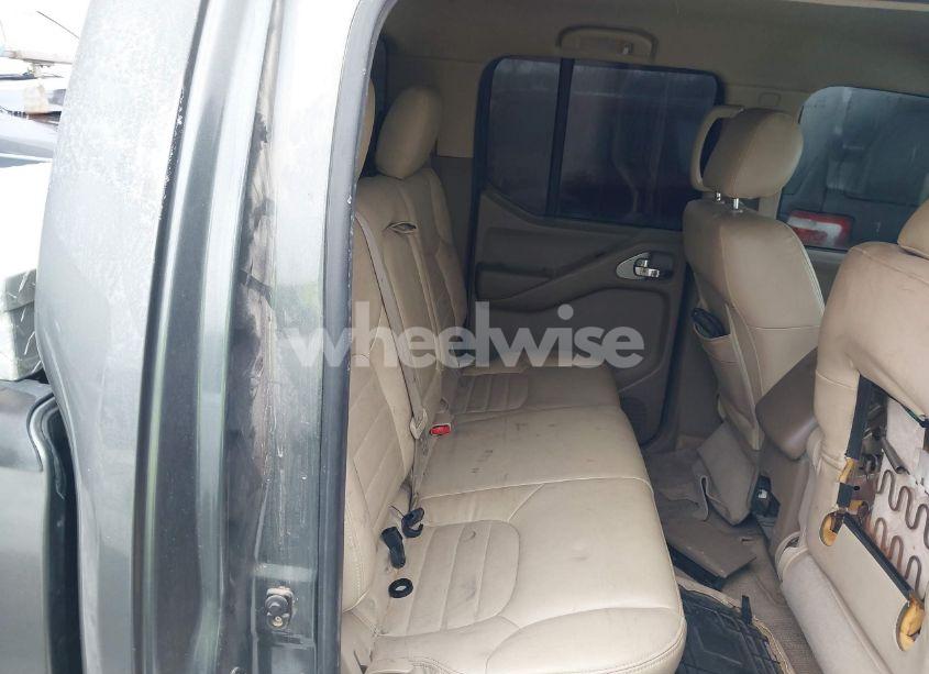 Photo 8 of 2005 Nissan Frontier SE (VIN 1N6AD07U15C400928)