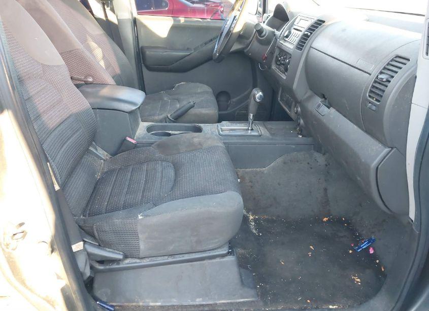 Photo 5 of 2006 Nissan Frontier NISMO OFF ROAD (VIN 1N6AD07U16C426205)