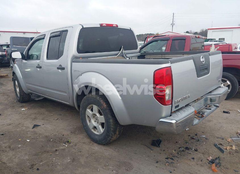 Photo 3 of 2005 Nissan Frontier SE (VIN 1N6AD07U25C445778)