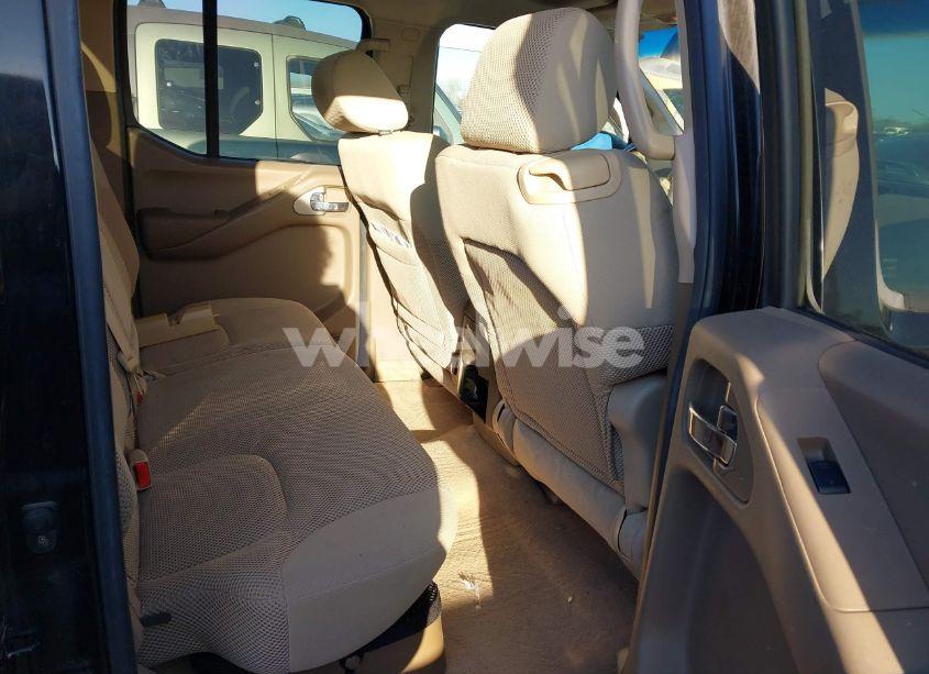 Photo 8 of 2005 Nissan Frontier SE (VIN 1N6AD07U25C462323)