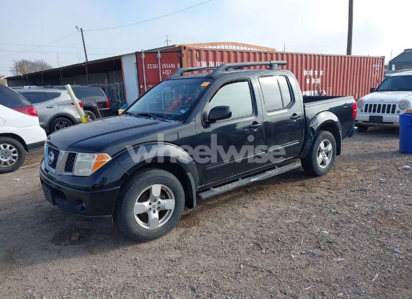 Photo 2 of 2008 Nissan Frontier LE (VIN 1N6AD07U28C413336)