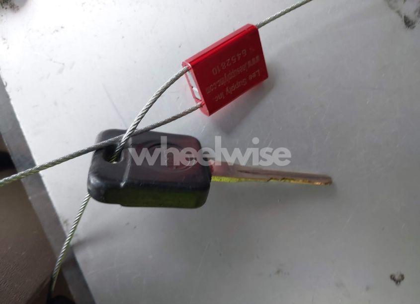 Photo 11 of 2005 Nissan Frontier LE (VIN 1N6AD07U35C425572)