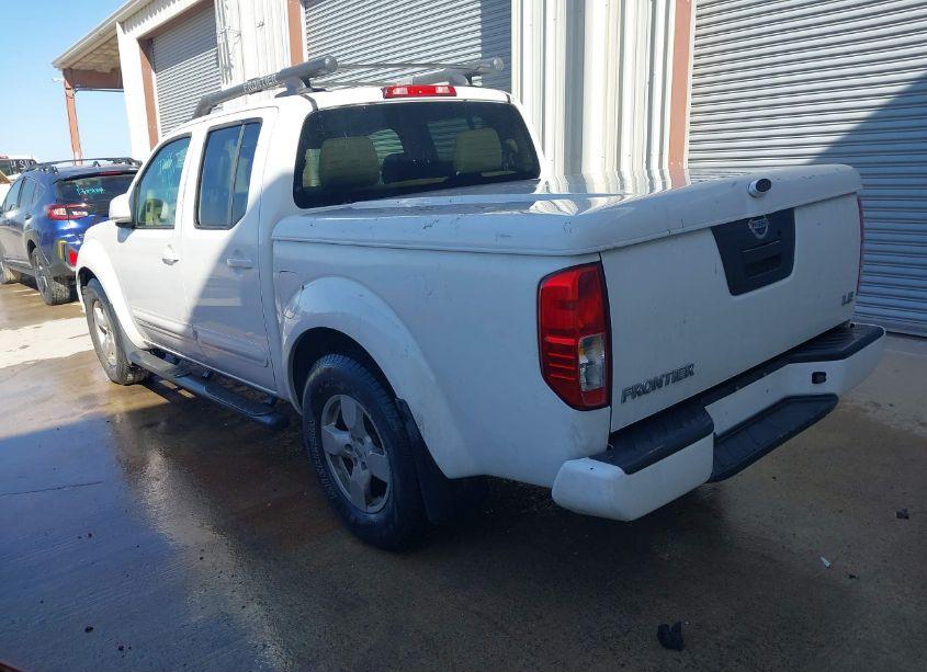 Photo 3 of 2007 Nissan Frontier LE (VIN 1N6AD07U37C411111)