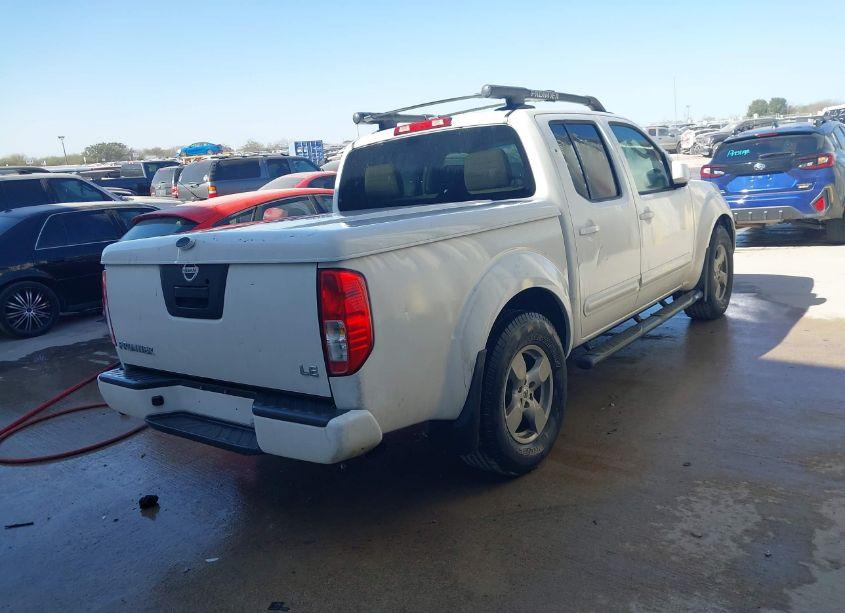 Photo 4 of 2007 Nissan Frontier LE (VIN 1N6AD07U37C411111)