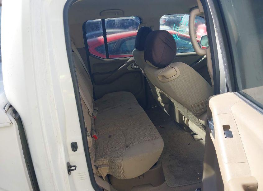 Photo 8 of 2007 Nissan Frontier LE (VIN 1N6AD07U37C411111)