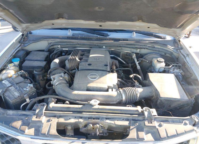 Photo 10 of 2005 Nissan Frontier LE (VIN 1N6AD07U45C434815)