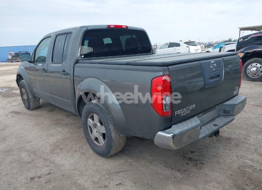 Photo 3 of 2005 Nissan Frontier SE (VIN 1N6AD07U45C444082)