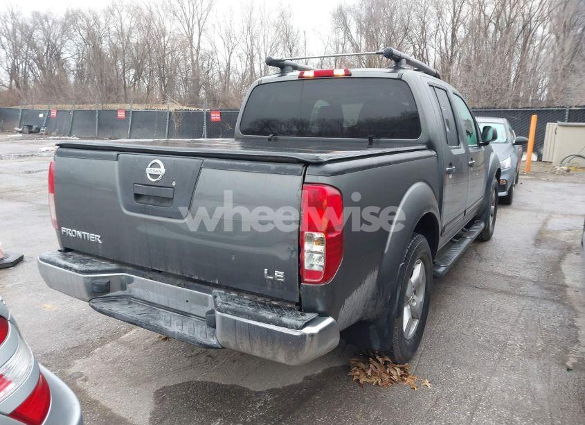 Photo 4 of 2005 Nissan Frontier LE (VIN 1N6AD07U55C458945)