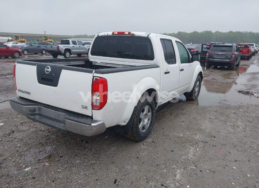 Photo 4 of 2005 Nissan Frontier SE (VIN 1N6AD07U55C461411)