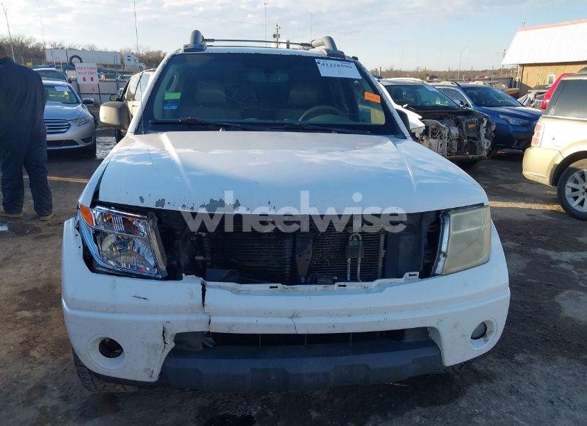 Photo 12 of 2008 Nissan Frontier LE (VIN 1N6AD07U58C440014)