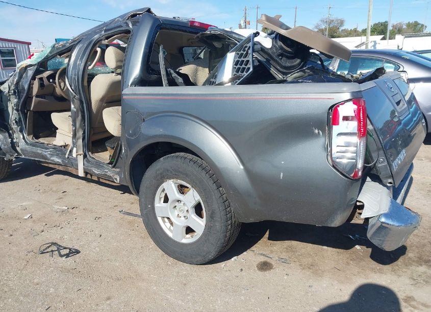 Photo 3 of 2007 Nissan Frontier SE (VIN 1N6AD07U67C401396)