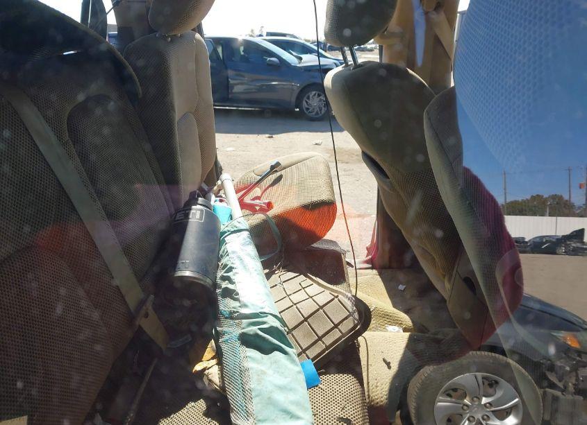 Photo 8 of 2007 Nissan Frontier SE (VIN 1N6AD07U67C401396)