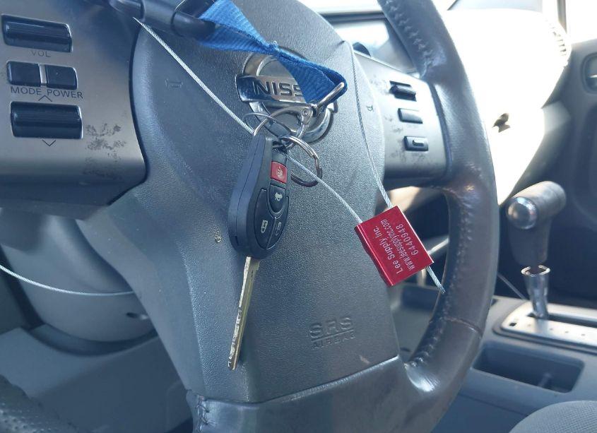 Photo 11 of 2005 Nissan Frontier LE (VIN 1N6AD07U75C419516)