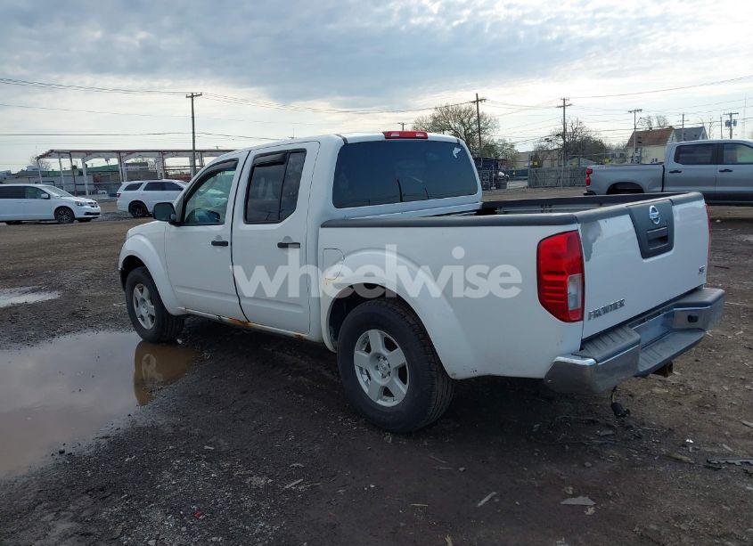 Photo 3 of 2005 Nissan Frontier SE (VIN 1N6AD07U75C437238)