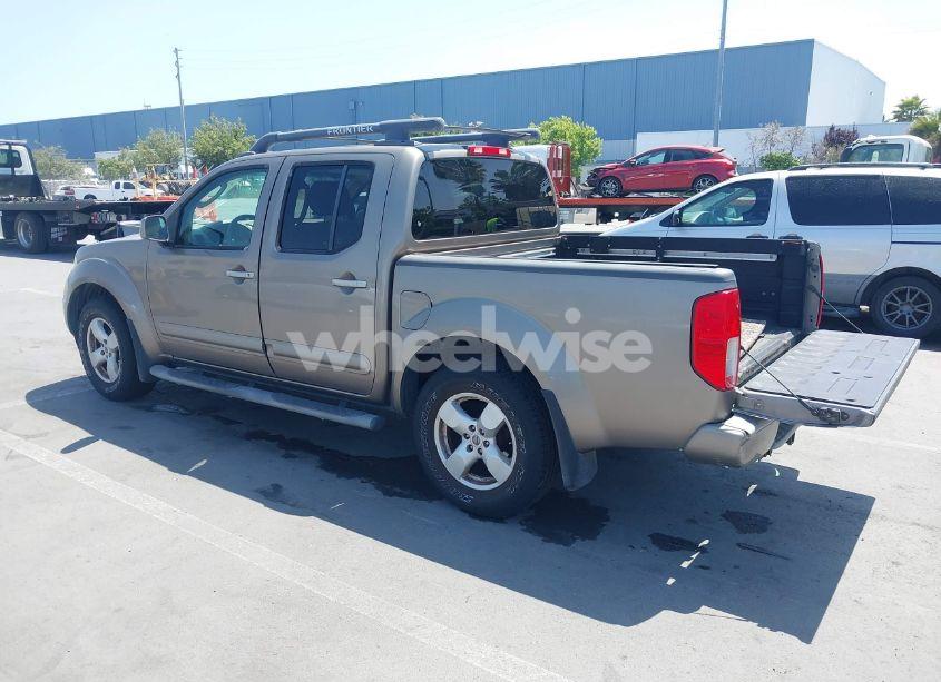 Photo 3 of 2005 Nissan Frontier LE (VIN 1N6AD07U85C447468)
