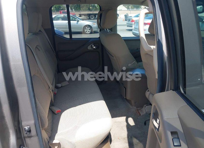 Photo 8 of 2005 Nissan Frontier LE (VIN 1N6AD07U85C447468)